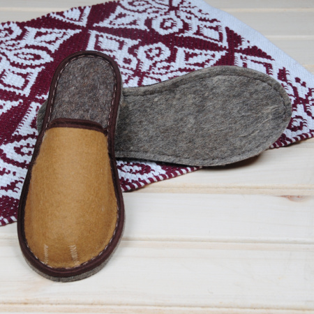 Тапочки войлочные мужские БУРУНДУК закрытые Кэмел в 